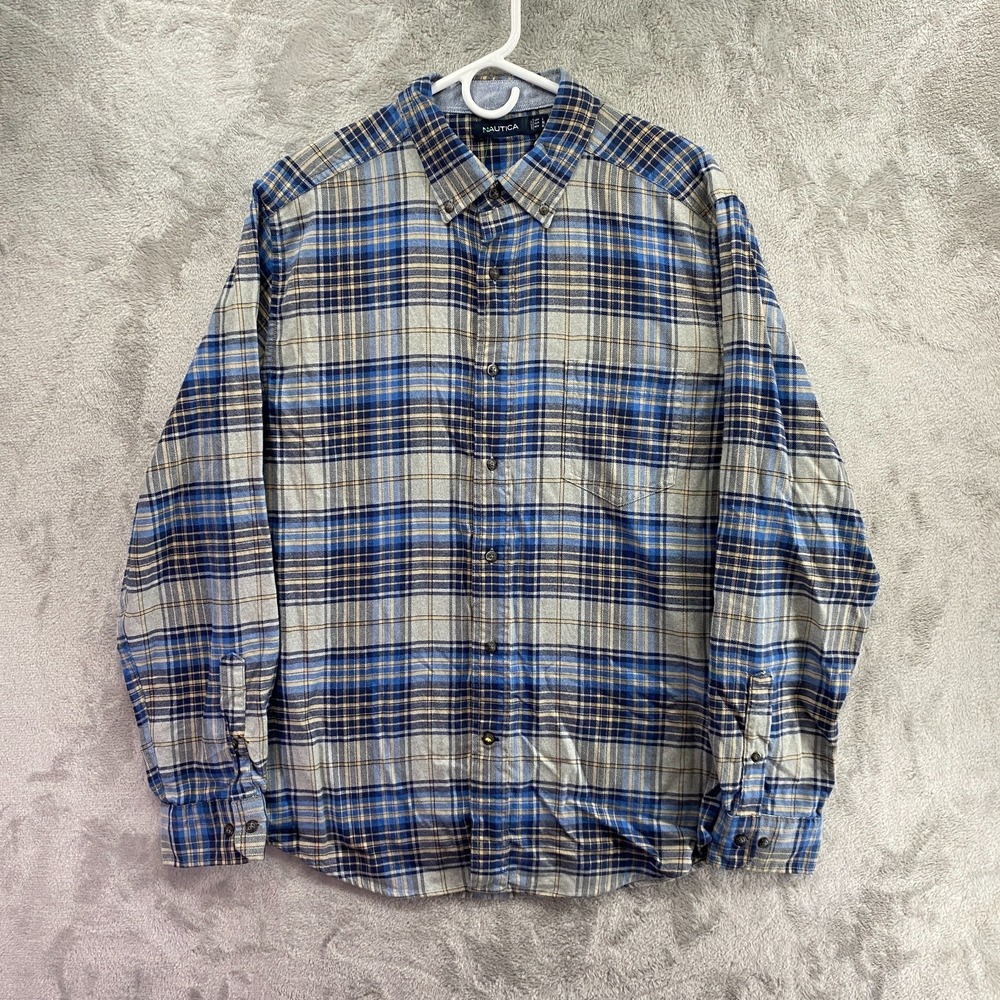 Nautica Flannel Shirt Mens Size L Blue Gray Plaid Button Down Cotton Long Sleeve